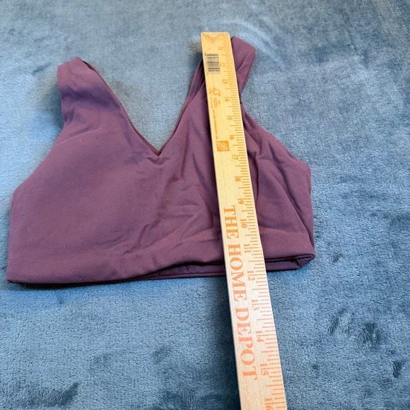 Gymshark Seamless Sports Bra Mauve Pink V Neck Womens Small Workout Athleisure - Picture 5 of 6